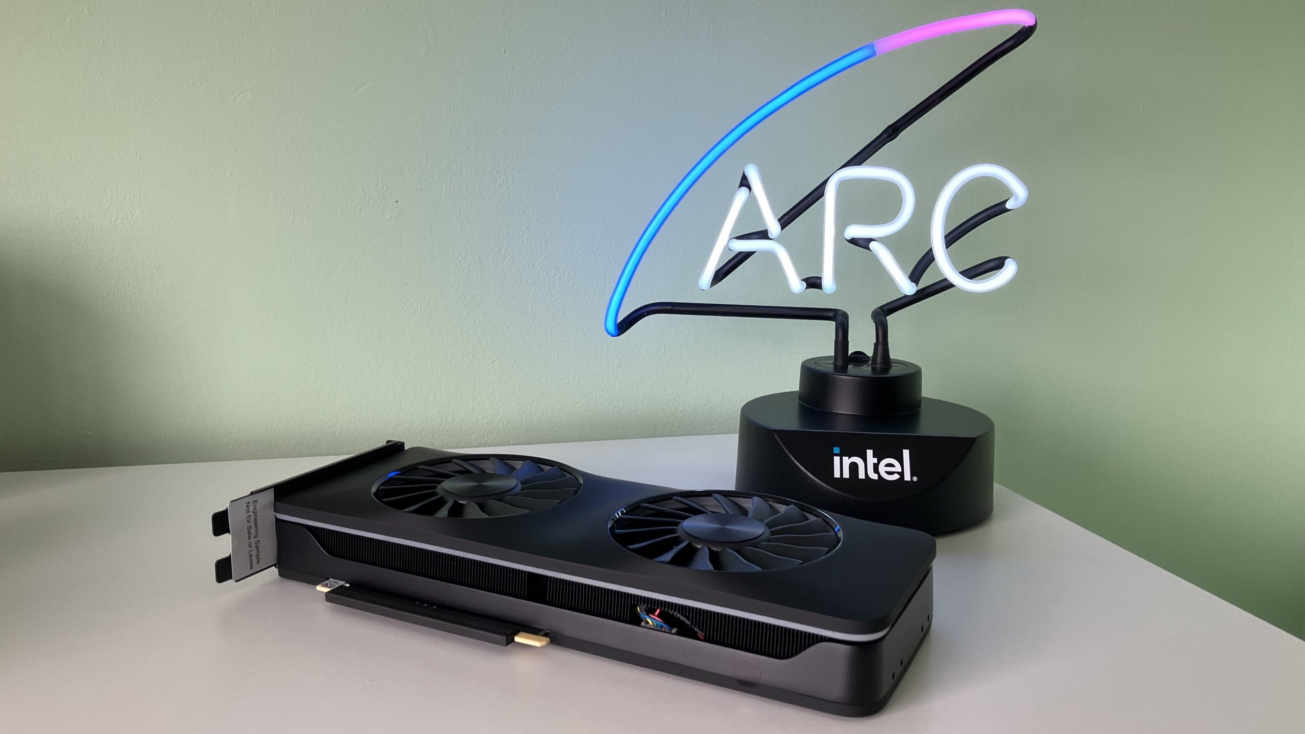 کارت گرافیک اینتل ARC A760A