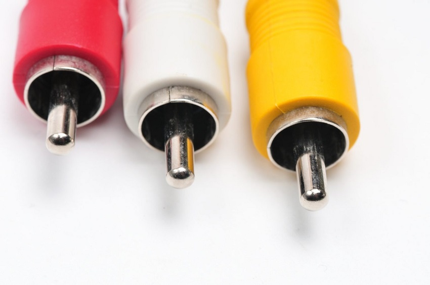 تاریخچه کابل های RCA