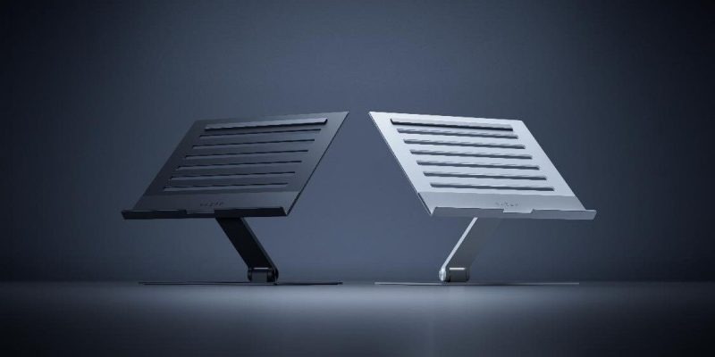 پایه لپ‌ تاپ قابل تنظیم ریزر